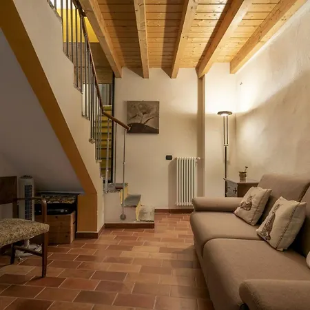 Willow House Apartamento Sala Comacina