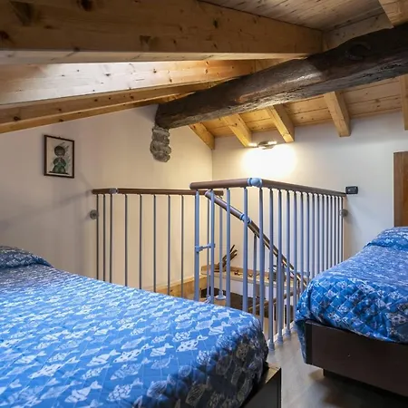 Willow House Apartamento Sala Comacina